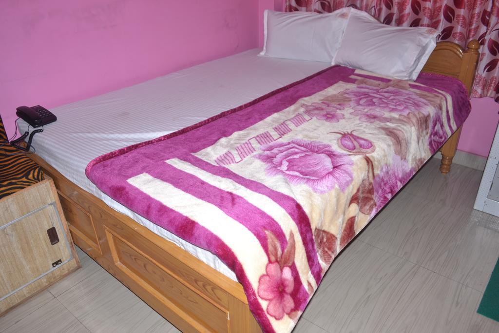 Hotel Sukh Sagar Inn Деогарх Номер фото