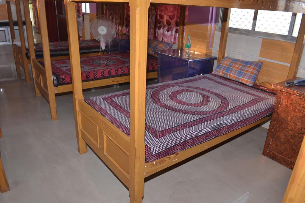 Hotel Sukh Sagar Inn Деогарх Номер фото