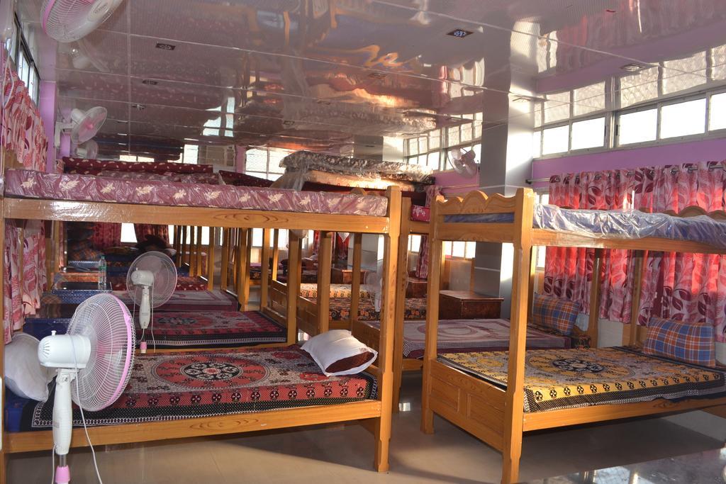 Hotel Sukh Sagar Inn Деогарх Номер фото
